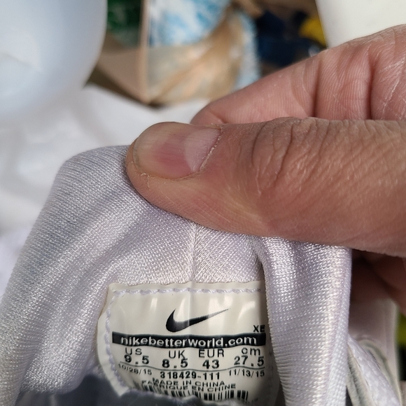 SOLD!! Nike Air Huarache size 9.5 - Picture 6 of 8